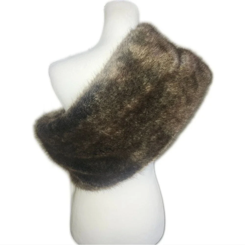 Stella & Dot Faux Fur Brown Reversible Scarf Wrap, EUC